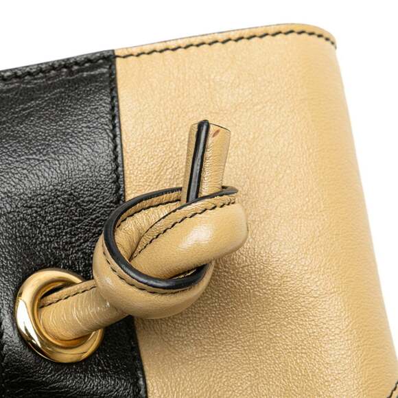 GUCCI Authentic Black Leather Horsebit Shoulder Bag - Picture 6 of 11